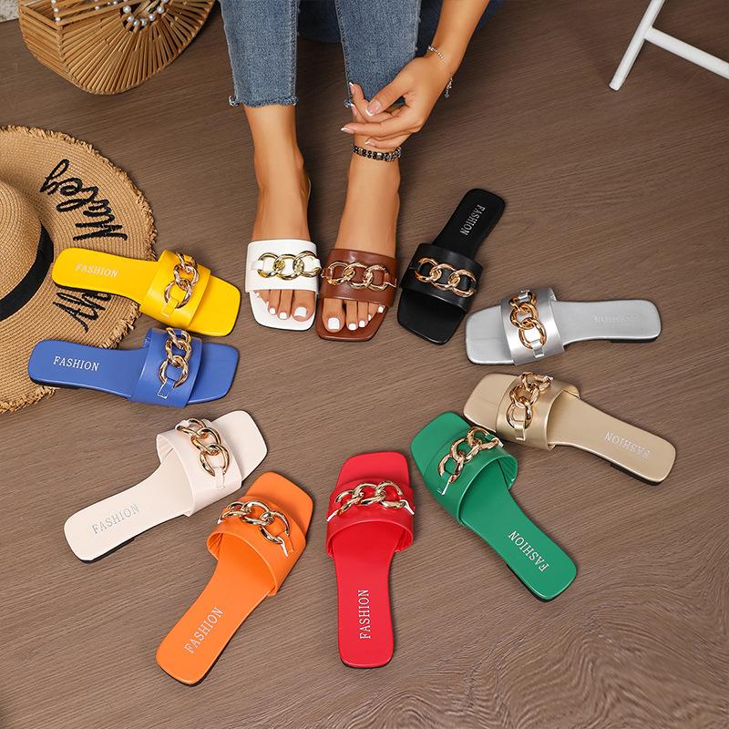 Ladies Fashion Slippers (30 Pieces) 3