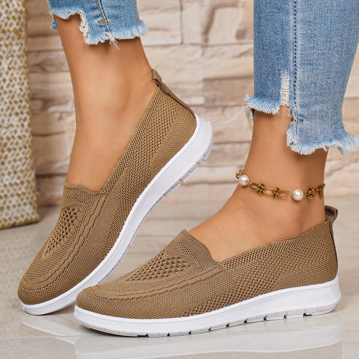 Sneakers – ₦6,000 2