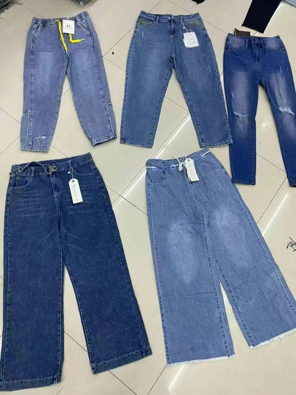 Wholesale Assorted Style Jeans Lot – Bulk Denim
