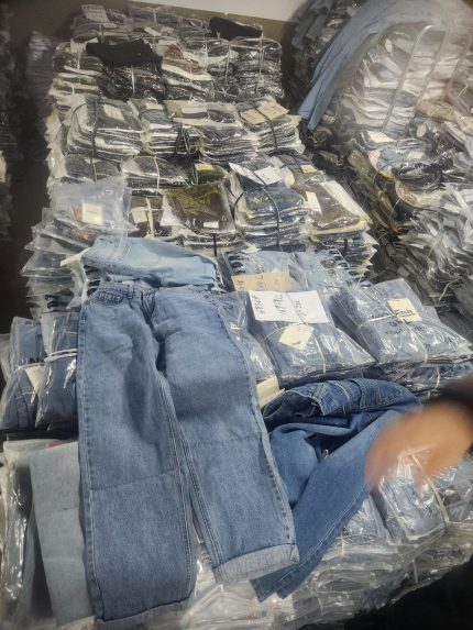 Stock Jeans UK S- 4xl